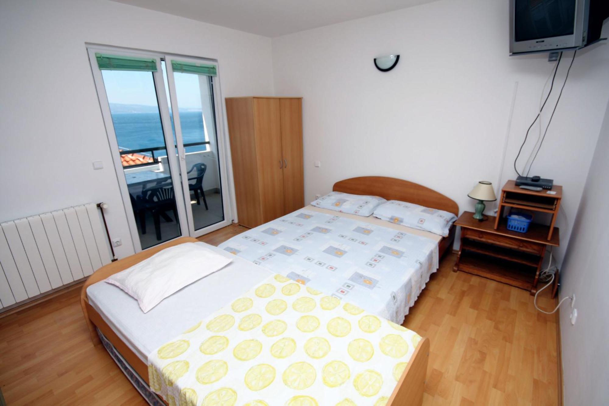 Apartments By The Sea Balica Rat, Omis - 4868 Čelina Room photo